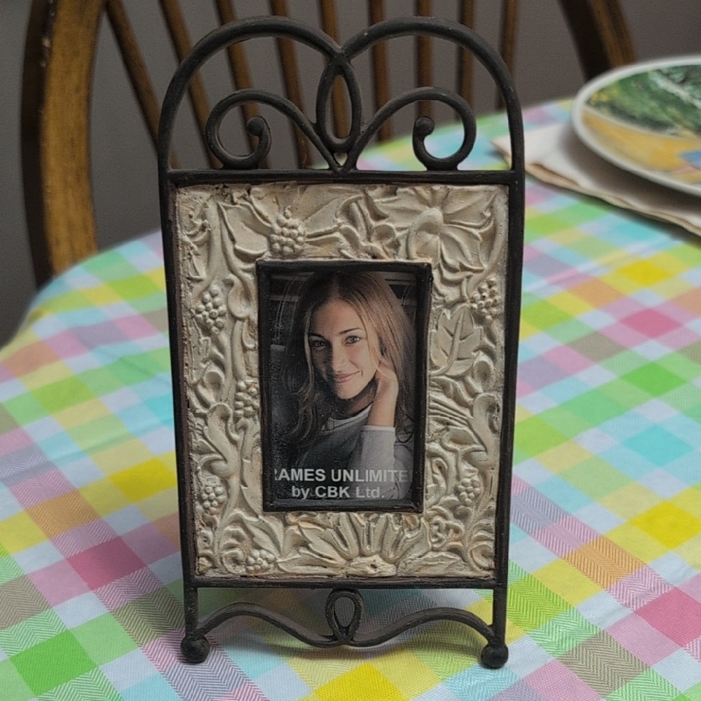 Cream Decorative Photo Frame